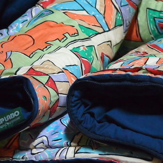 イスカ★ISUKAの寝袋★状態は綺麗です！これからの季節に★キャンプ
