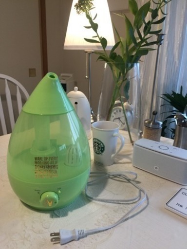 大容量加湿器 2.4L (LEDランプ付)
