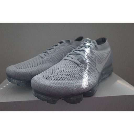 スニーカー NIKE AIR VAPORMAX