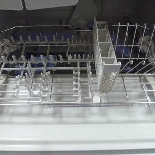 中古品 Panasonic 食器洗い乾燥機 NP-TR6 2013年製