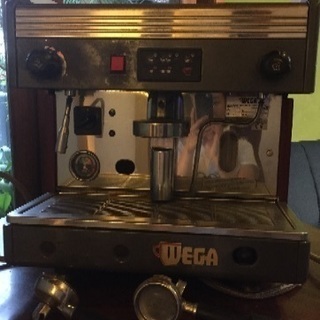 WEGA エスプレッソマシーン 中古 セミオート