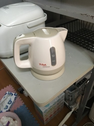 ティファールの電気ケトル