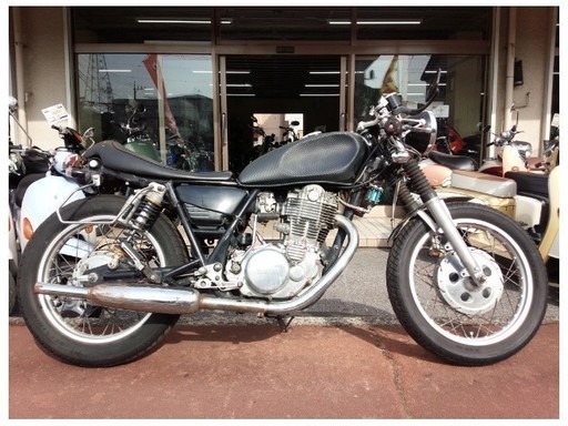 ヤマハ SR400 セパハン バックステップ オイルクーラー マフラー シート エグリタンク ライト テール 他 ☆