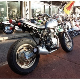 ホンダ エイプ50 (APE) クラッチ付き5速ミッション車 スーパートラップ