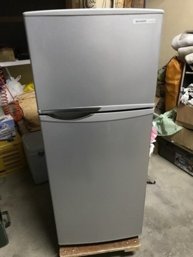 シャープ ノンフロン冷凍冷蔵庫 SJ-H12W-S 2012年製