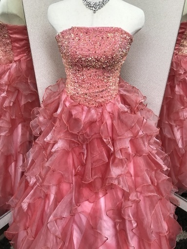 【格安】色違いあり☆パッと花が咲いたようなピンク色のドレス♡