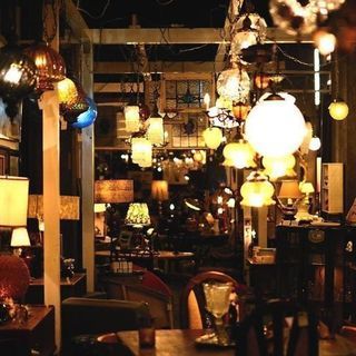 映画美術について教えてくださる方いませんか?