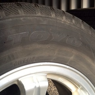 ハイエース100系ワゴン スタッドレスタイヤ