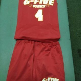 バスケットユニフォーム　赤白（小学生用）