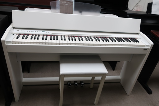 Roland  スタイリッシュピアノ　F-110W    　￥40.000-