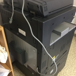 フルカラー複合機の最新機種 bizhub C200