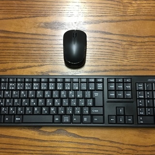 ワイヤレスキーボード＋マウス　エレコム2個あります。