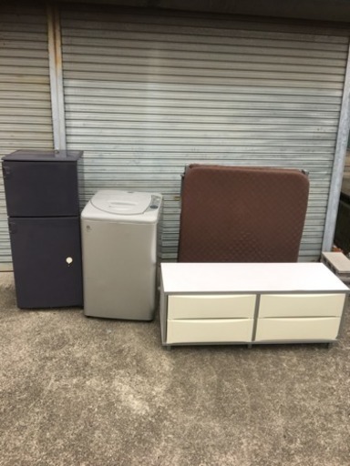 家具、家電、寝具セット！