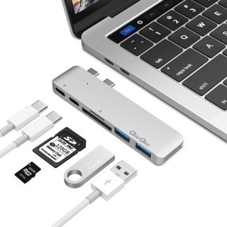 新品✨ Macbook専用USBハブ