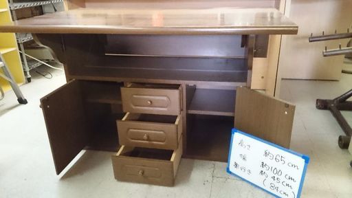折り畳みたっぷり収納テーブル