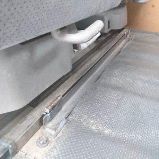 ハイエースDXに 後部座席用シート
