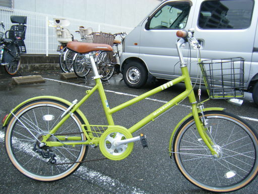 中古自転車54（防犯登録無料）前後ブリヂストン純正タイヤ前後交換！ ブリヂストン　マークローザ　ＭＯ7ＳＴ4＋前かご　20インチ　7段ギヤ　ＬＥＤオートライト　アルミフレーム