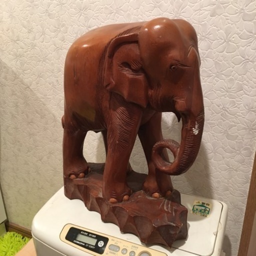 中古 象 ゾウ 置物 オブジェ インテリア 和風 アジアン 雑貨 木製 木彫り (おはる) 八幡宿のその他の中古あげます・譲ります｜ジモティー
