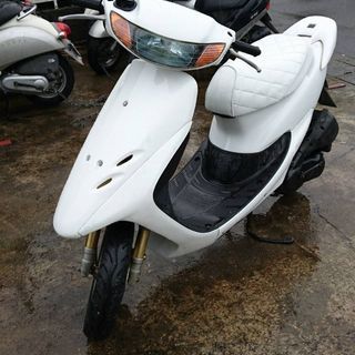 お取引頂きました。☆GARAGE-ECO千音寺☆ライブディオZX白 4-063名古屋