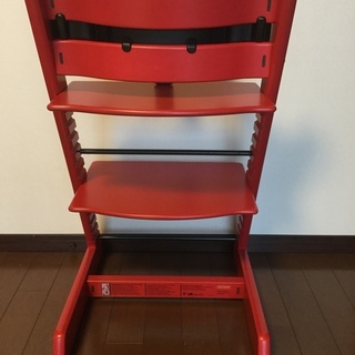 ストッケ　STOKKE Tripp Trappトリップトラップ　赤 Amazon | Stokke ストッケ ベビーチェア ハイチェア 付属品