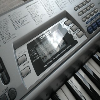 【値下げ】カシオの６１鍵盤キーボード