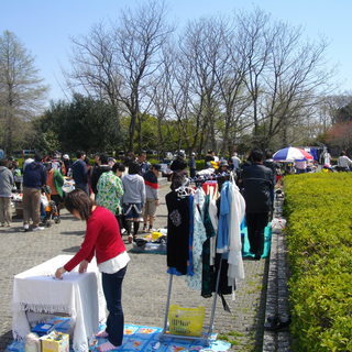 １１月１２日 日 みさと公園フリーマーケット開催 リサイクルマン 三郷のフリーマーケットのイベント 参加者募集 無料掲載の掲示板 ジモティー