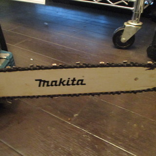 マキタ　チェーンソー　MEA3201M　工具　MAKITA　350mm　リアﾊﾝﾄﾞﾙ