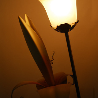 お花、レースフロアスタンド☆新品 お花、レースフロアスタンド☆新品 照明器具｜かわいいお姫様系