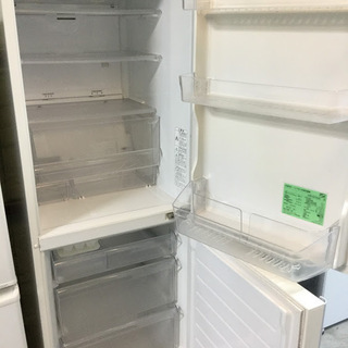 【期間限定30％OFF・全国送料無料・半年保証】冷蔵庫 AQUA AQR-D27A(W) 中古