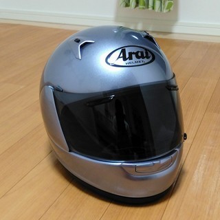 【値下げ】ARAIヘルメット美品・送料無料