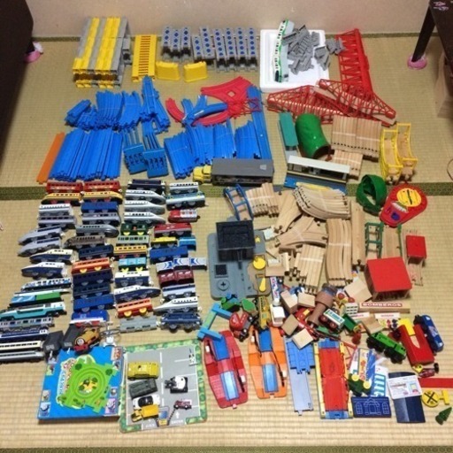 プラレール トミカ イマジナリウム ブリオ トーマス ディズニーリゾートライン