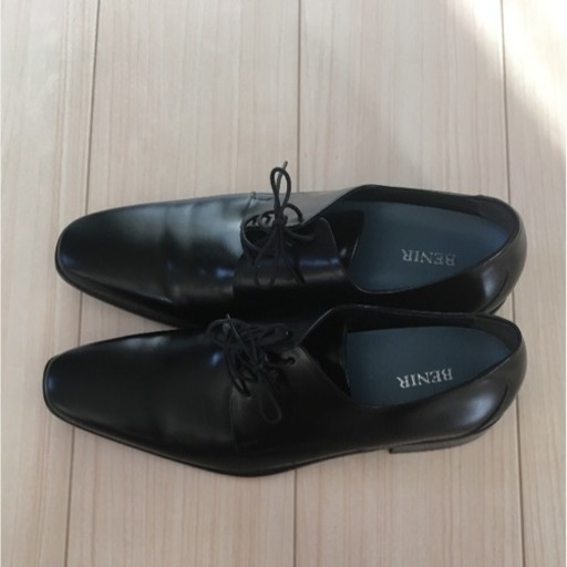 BENIRの新郎シューズ