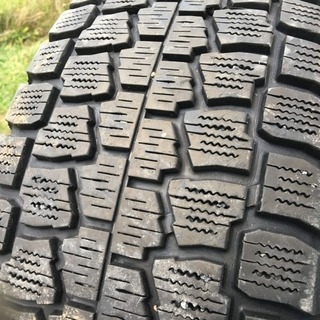 商談中❗️グッドリッチ スタットレス 265-70-16