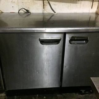 プロ用台下冷蔵庫