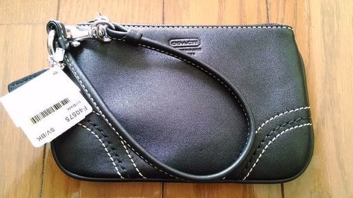 新品コーチcoachポーチ Sereno 町田のバッグ セカンドバッグ の中古あげます 譲ります ジモティーで不用品の処分