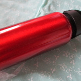 【お話中】 未使用　アルミ製　ウォーターボトル　水筒　赤色