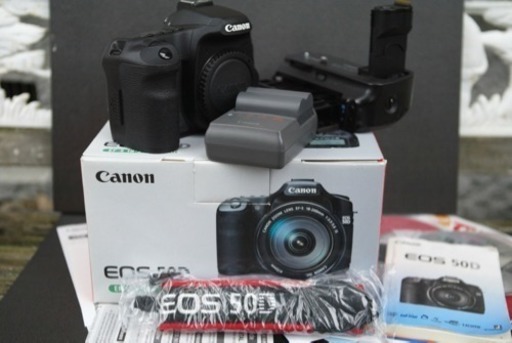 EOS50Dと純正バッテリーグリップCFカード変換