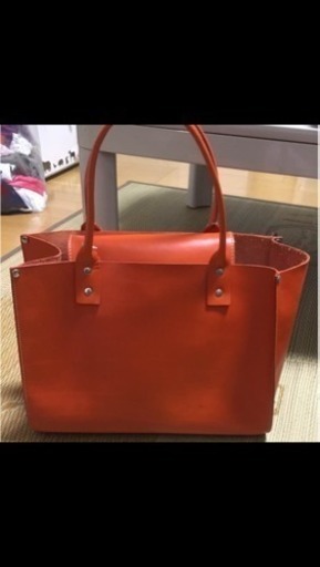 katespadeA4書類の入るバッグ