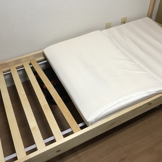 IKEA ベッドフレーム