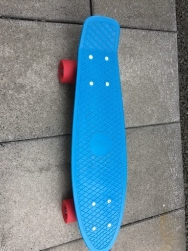 ペニー スケートボード