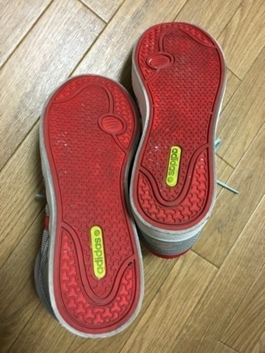 Adidas Neoアディダスネオの スニーカーレディース24cm ララ 出戸の靴 スニーカー の中古あげます 譲ります ジモティーで不用品の処分