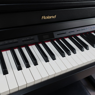 Roland　HP506GP　2015製　￥86.000－