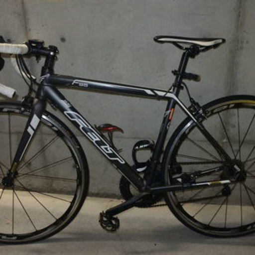 2013年モデル　ＦＥＬＴ　Ｆ９５　　５１