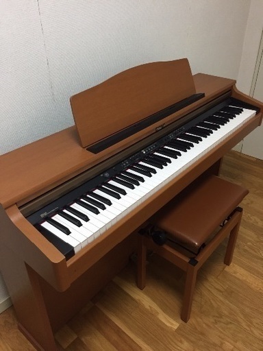 交渉中【美品】電子ピアノ Roland HP103(椅子、説明書有)