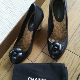 美品　シャネル　カメリア　ココマーク　パンプス　ウエッジソール シャネル(CHANEL)シャネル カメリア ココマーク パンプス 靴