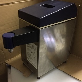 値下げ！！業務用ホイップマシン！！！簡単に生クリームが出来