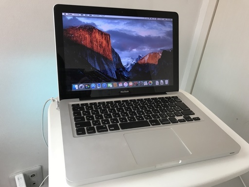 APPLE：MacBook 13-inch, Aluminum