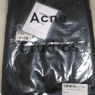 新品アクネストゥディオズマフラー