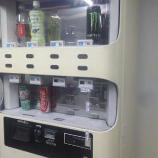 違和感自販機 - VFRでツーリング！たーさまの日記