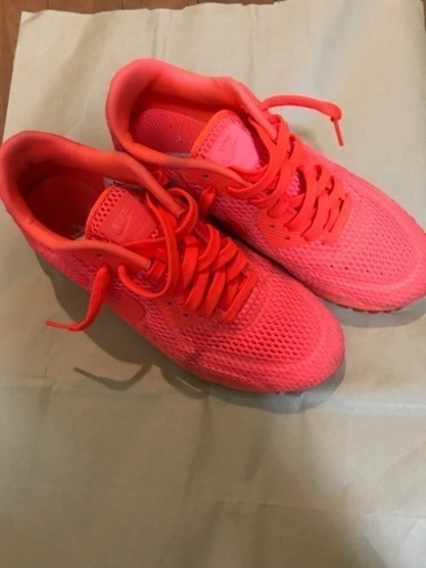 大人気‼︎ NIKE蛍光AIR MAX